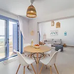 아파트 Greek House Complex A2 니드리